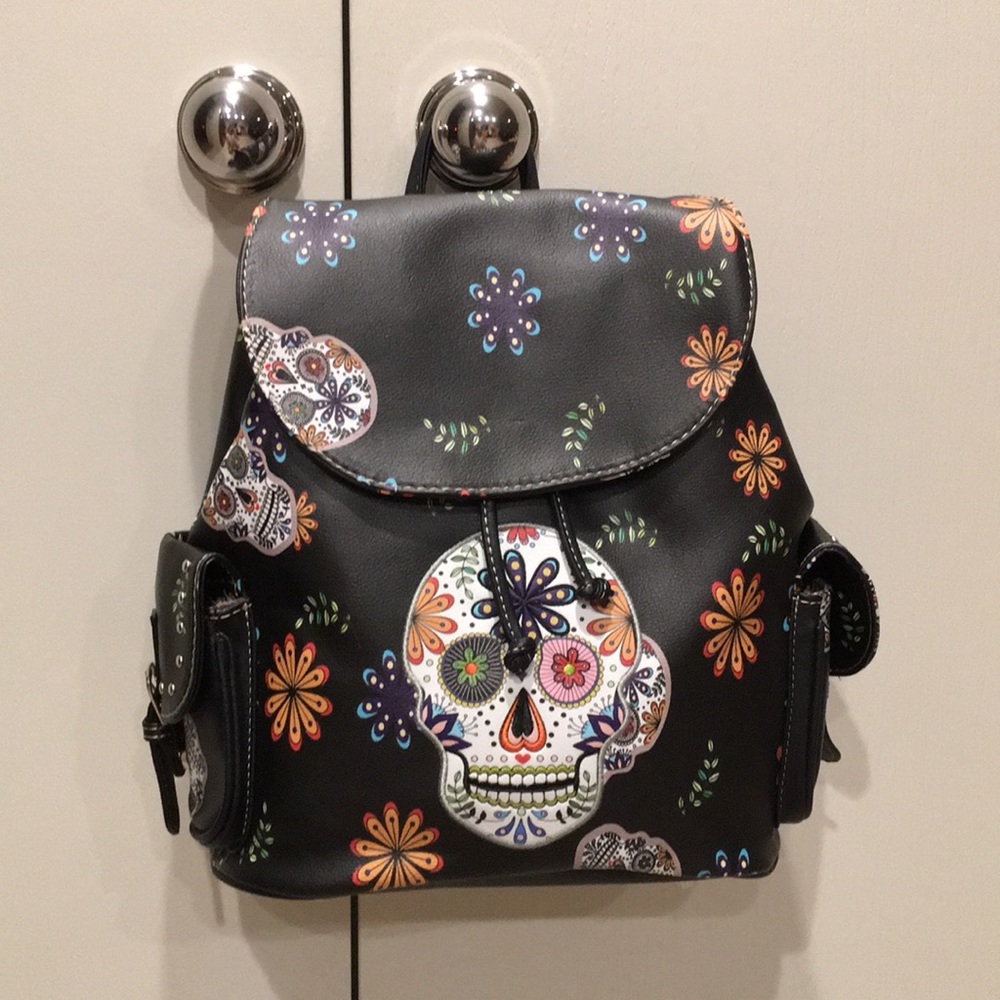 Concealed skull backpack 🎒